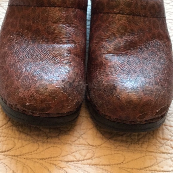 Clocs Shoes - Picture 7 of 7